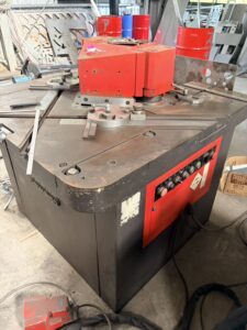 AMADA(アマダ) コーナーシャー CSW-250(中古)